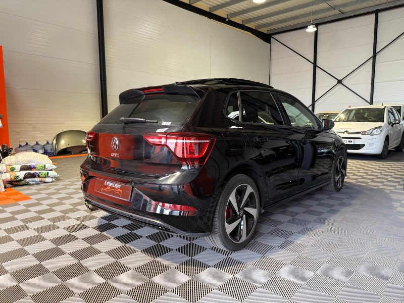 VOLKSWAGEN POLO 2023