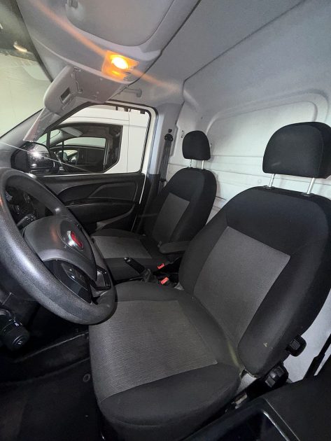 FIAT DOBLO 1.4 T-Jet Phase 2 Bi Carburant (TVA Récupérable)
