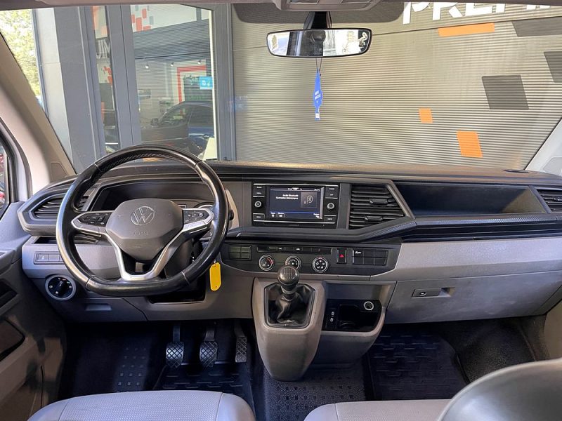 VOLKSWAGEN TRANSPORTER 2021