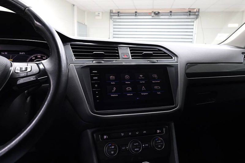 VOLKSWAGEN TIGUAN 2.0 TDI 150 - Carat Exclusive - 7 places