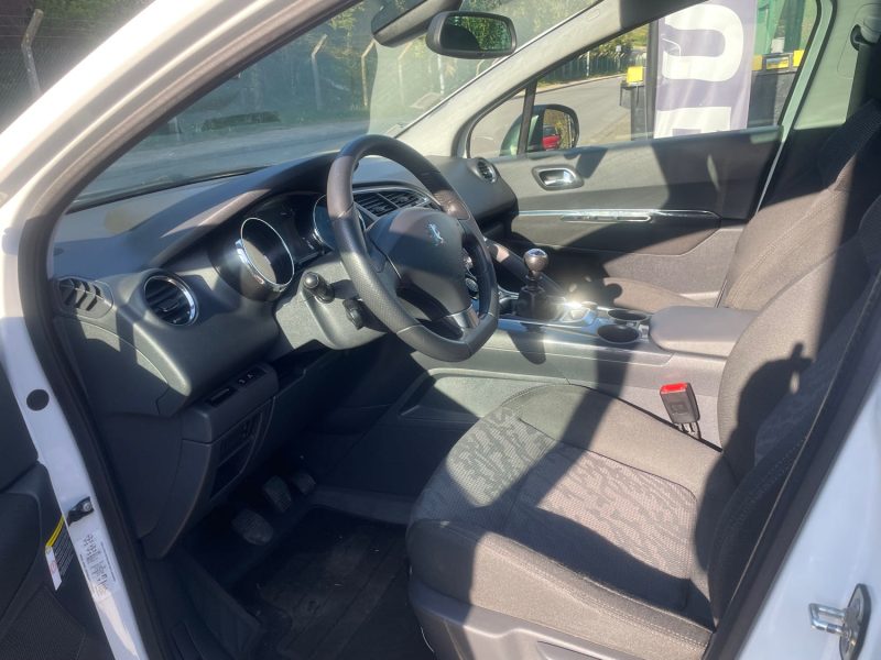 PEUGEOT 3008 PRENIUM 1.6HDI 110CV
