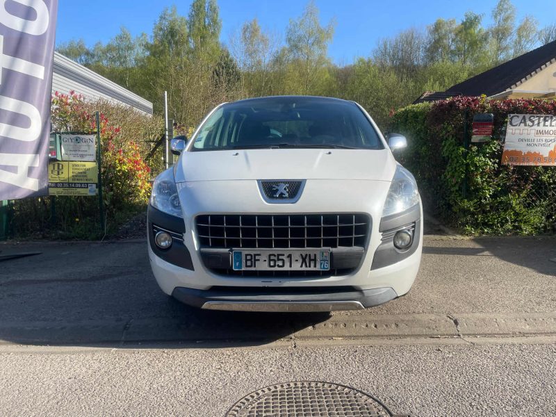 PEUGEOT 3008 PRENIUM 1.6HDI 110CV
