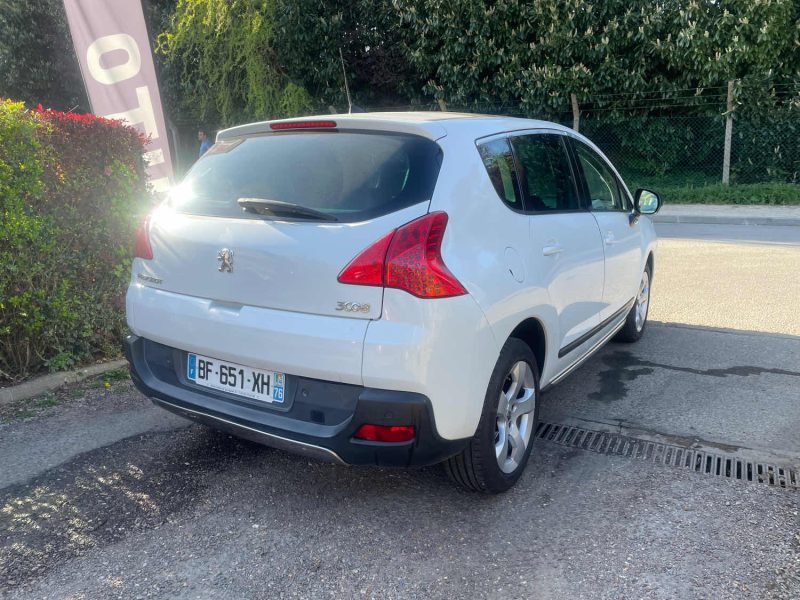 PEUGEOT 3008 PRENIUM 1.6HDI 110CV