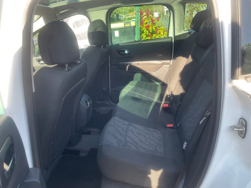 PEUGEOT 3008 PRENIUM 1.6HDI 110CV