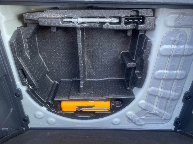 PEUGEOT 3008 PRENIUM 1.6HDI 110CV