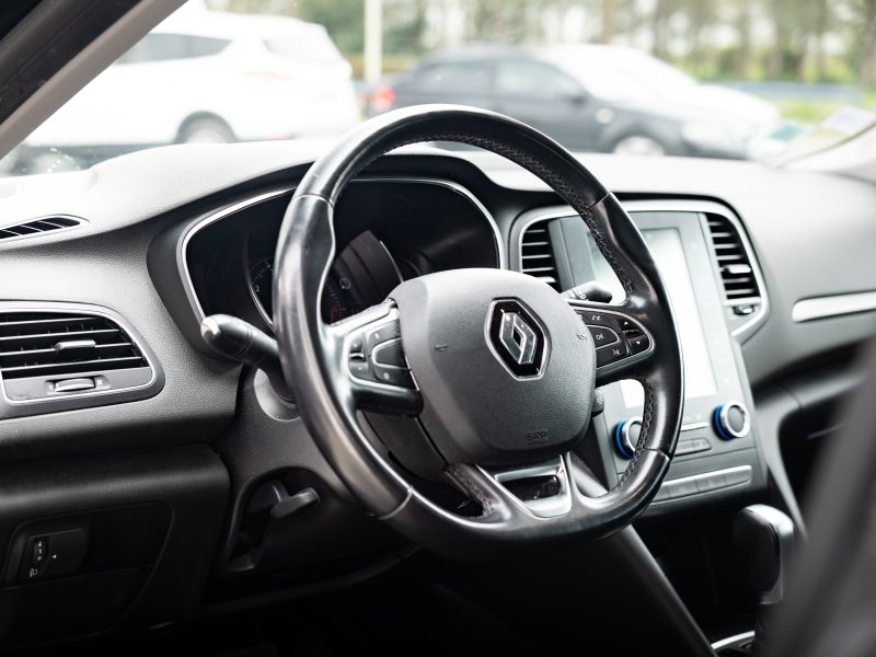 Renault mégane 4 phase 2 TCE 140 EDC6