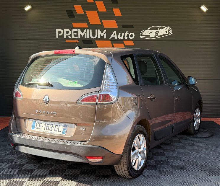 RENAULT MEGANE SCENIC 2012