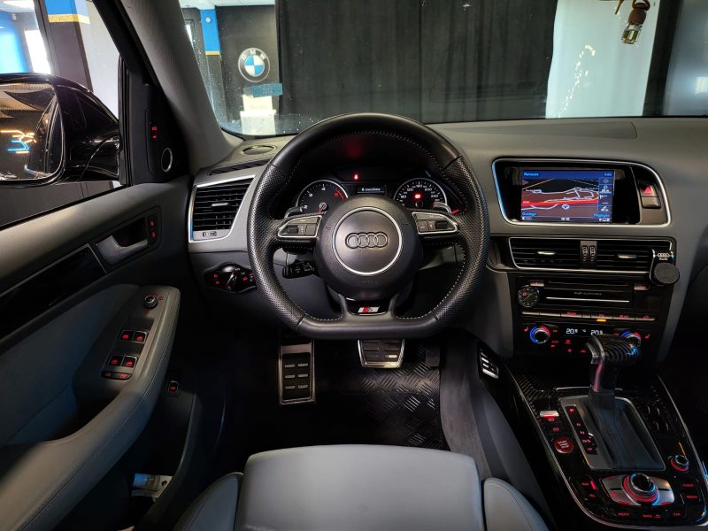 AUDI Q5 3.0 TDI V6 QUATTRO S LINE / TOIT OUVRANT + CUIR INTERIEUR + BANG & OLUFSEN /