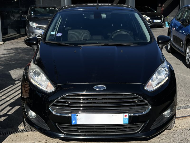 FORD FIESTA 5 V PHASE 2 TITANIUM 1.0 ECOBOOST 100 Cv 1ERE MAIN / GPS 5 PTS CritAir 1 - GARANTIE 1 AN