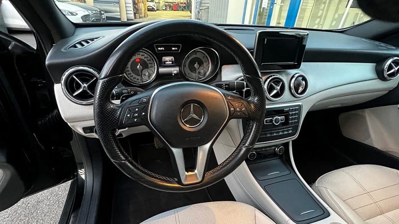 MERCEDES CLASSE GLA 2014