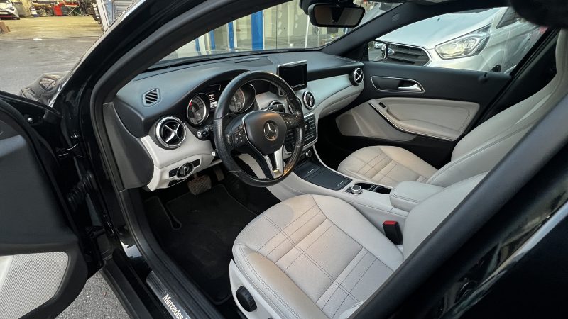 MERCEDES CLASSE GLA 2014