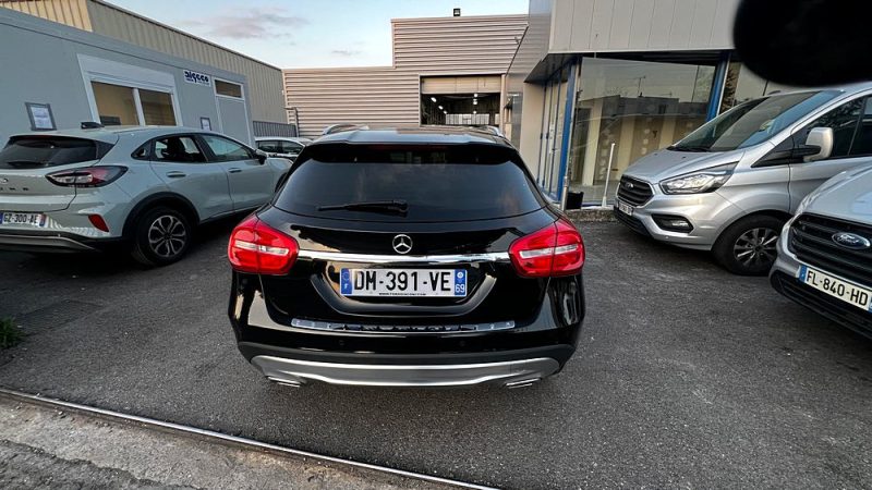 MERCEDES CLASSE GLA 2014