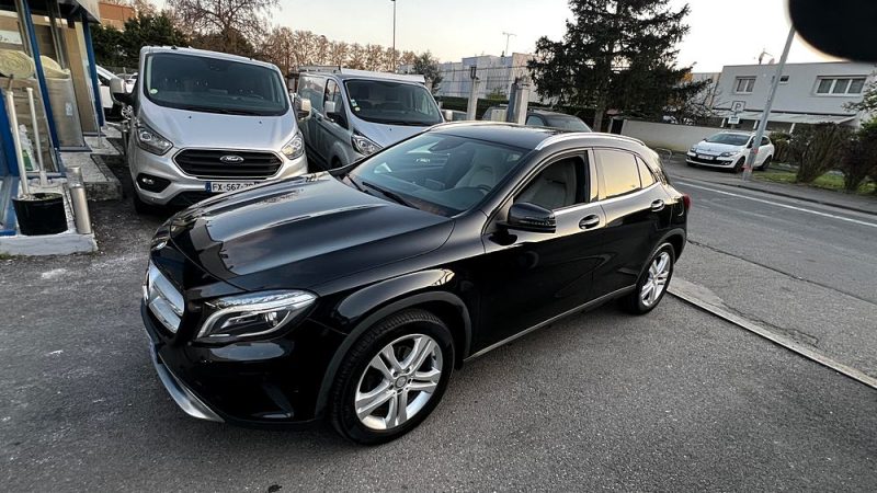MERCEDES CLASSE GLA 2014