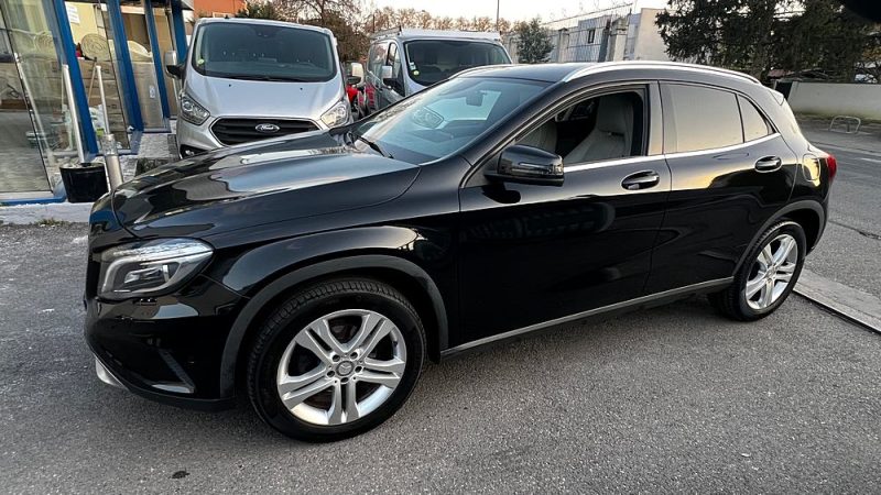 MERCEDES CLASSE GLA 2014