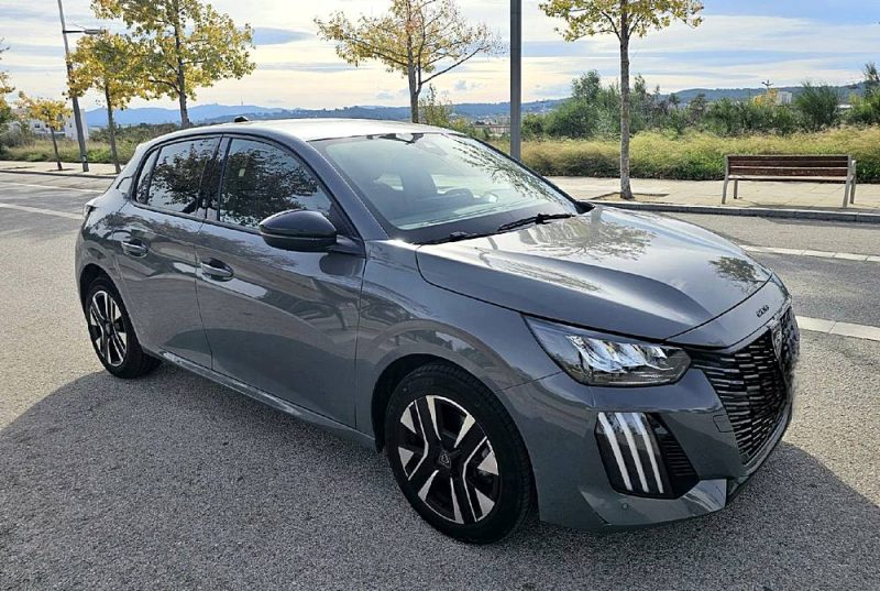 PEUGEOT N208 5P ALLURE PURETECH 100 S&S 6 VEL MAN 2024