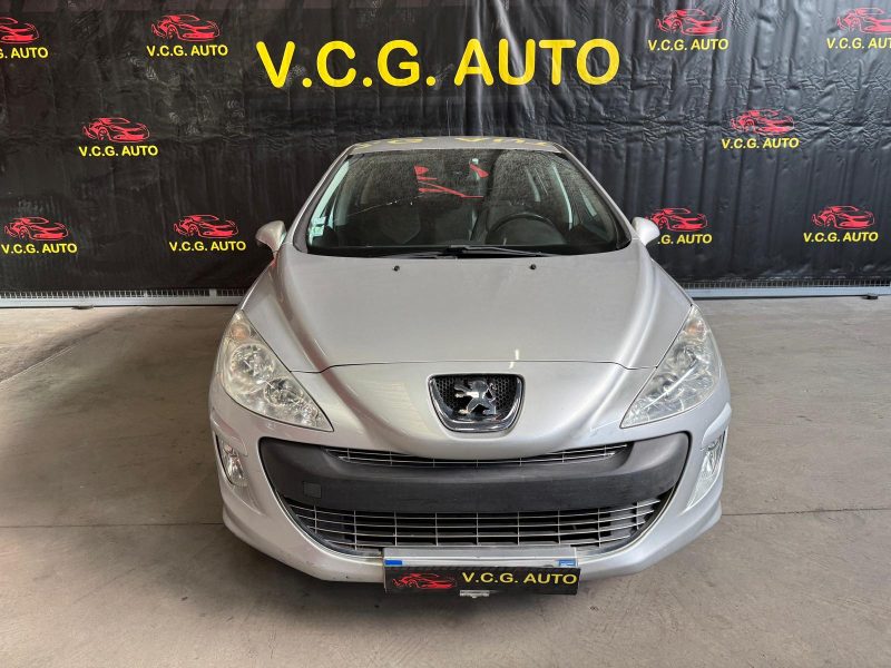 PEUGEOT 308 1.6 HDI 92 Premium 