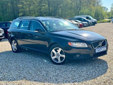VOLVO V70 2010