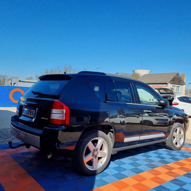 JEEP COMPASS 2.0 CRD 4x4  bien lire l'annonce