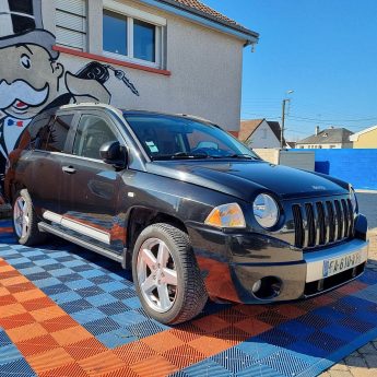 JEEP COMPASS 2.0 CRD 4x4  bien lire l'annonce