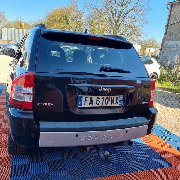 JEEP COMPASS 2.0 CRD 4x4  bien lire l'annonce