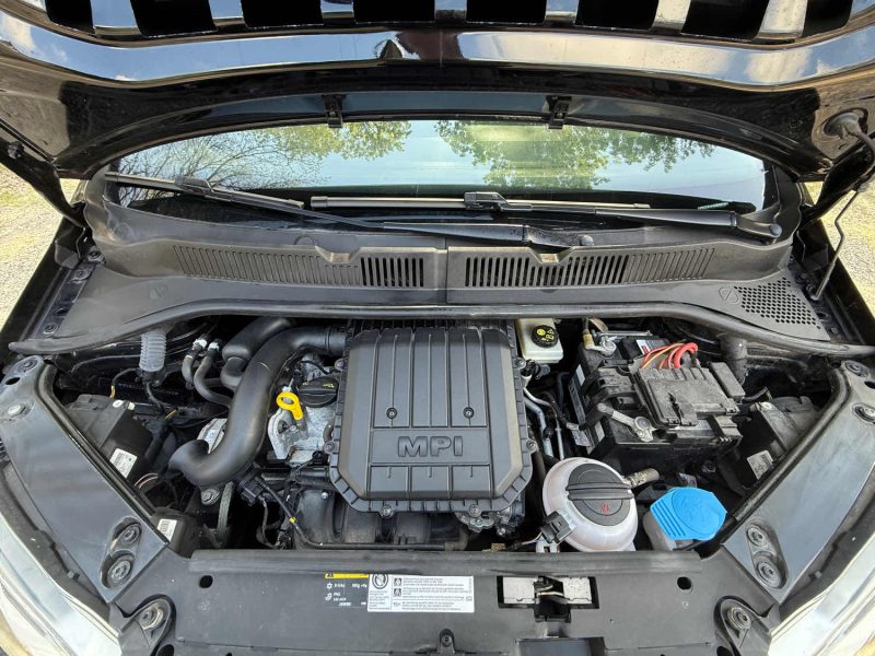 VOLKSWAGEN UP! 1.0 MPI 60 CLUB 5P