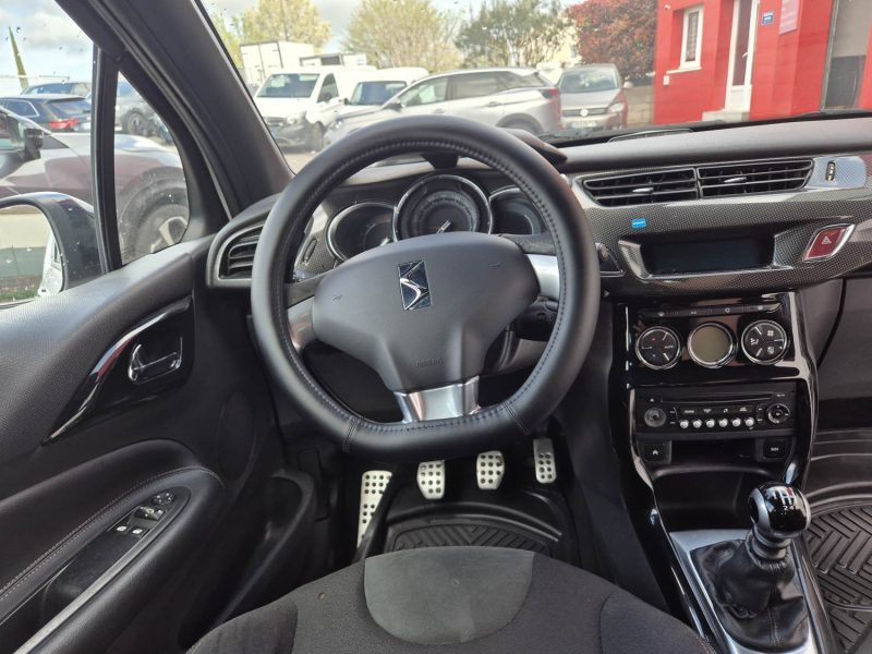 CITROEN DS3 2011