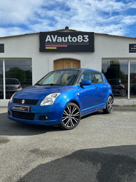 SUZUKI SWIFT 2007 1.3i 92cv / Moteur à Chaine / Embrayage neuf / CT OK 