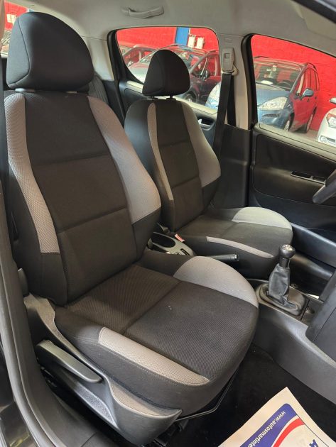 PEUGEOT 207 1.6 HDI 90 Active 