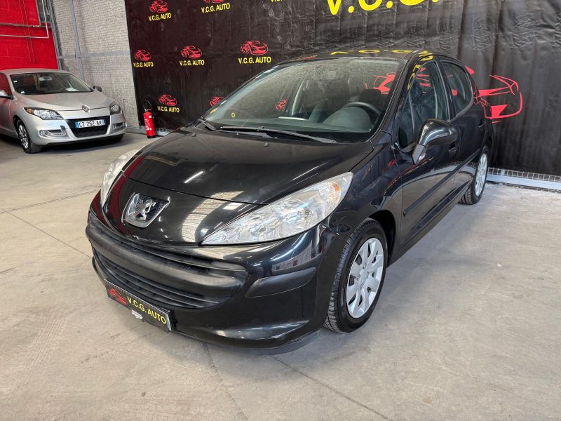 PEUGEOT 207 1.6 HDI 90 Active 