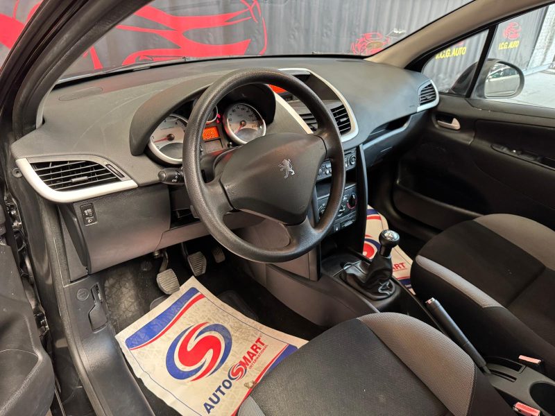 PEUGEOT 207 1.6 HDI 90 Active 