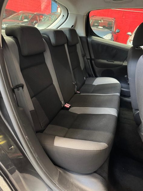 PEUGEOT 207 1.6 HDI 90 Active 
