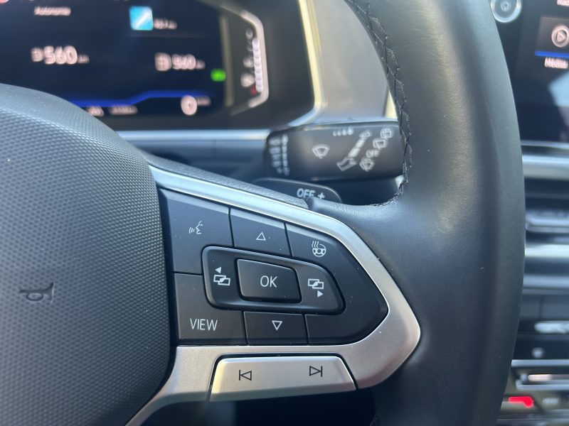 VOLKSWAGEN  T-ROC 2024