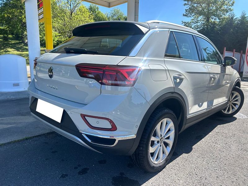 VOLKSWAGEN  T-ROC 2024