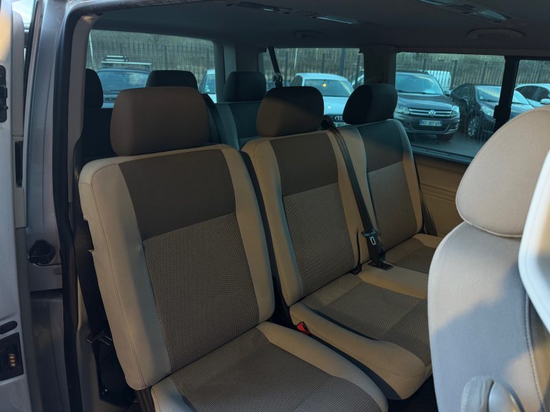 VOLKSWAGEN Caravelle T5 2013