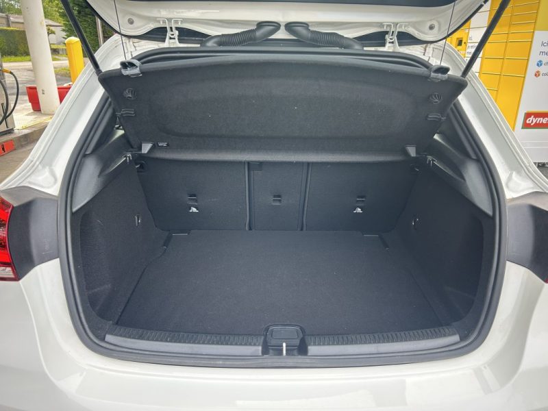 MERCEDES-BENZ CLASSE A 2023