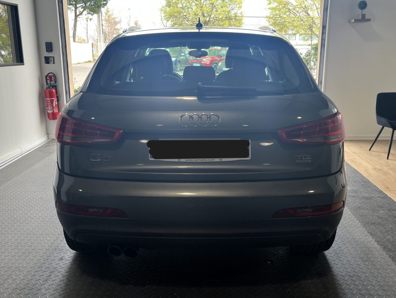 AUDI Q3 2011