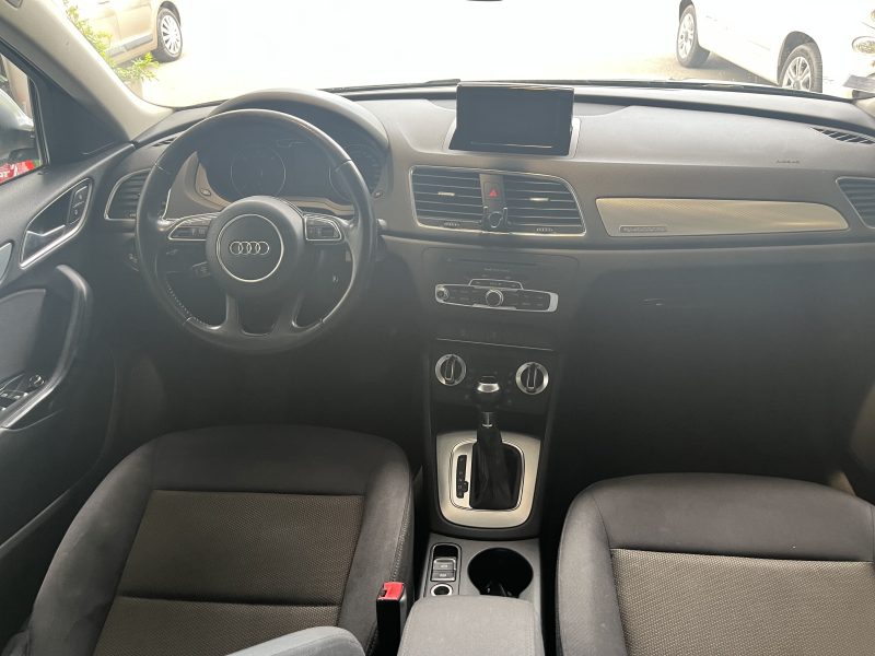 AUDI Q3 2011