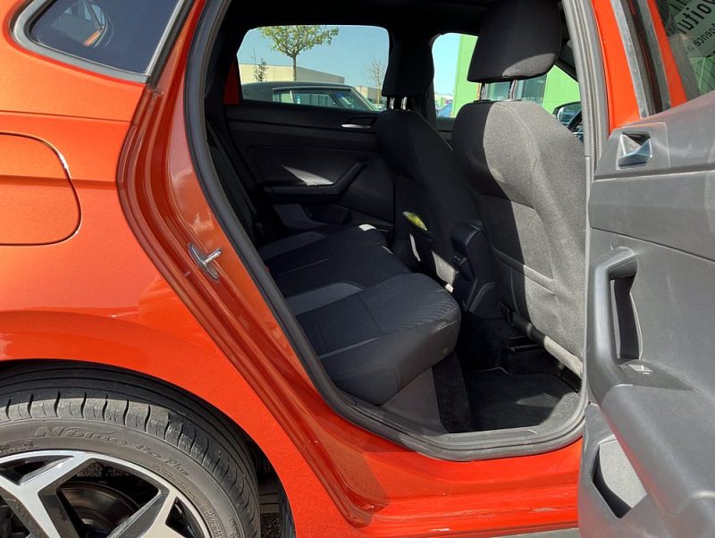 VOLKSWAGEN POLO VI 2021