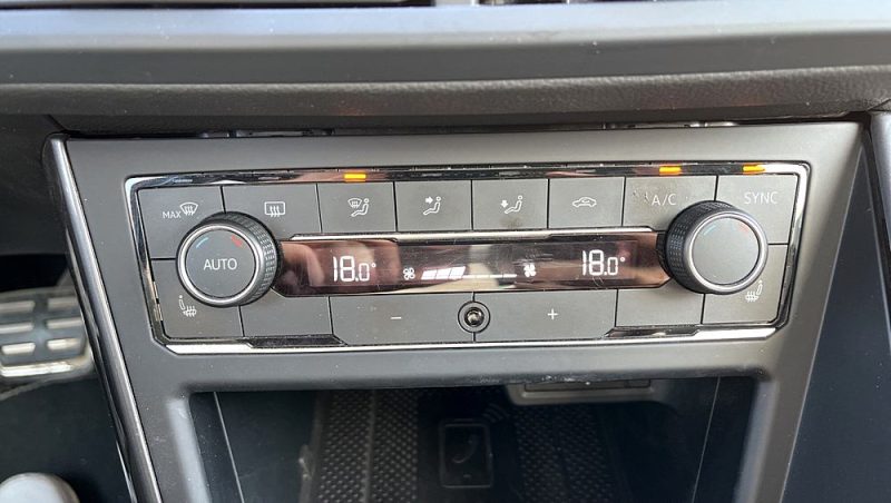 VOLKSWAGEN POLO VI 2021