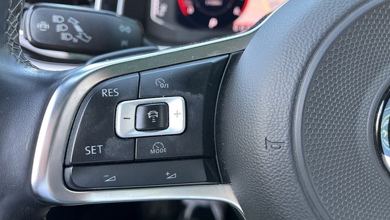 VOLKSWAGEN POLO VI 2021