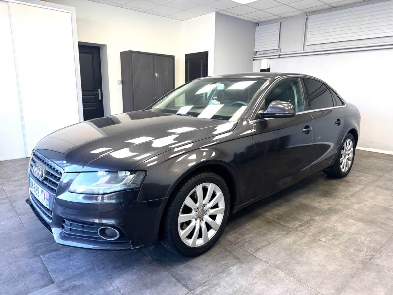 AUDI A4 2008