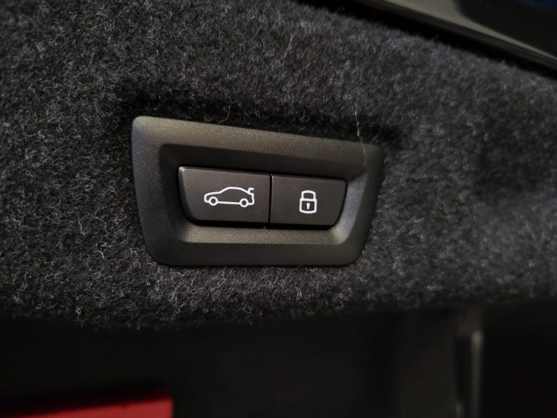 BMW SERIE 5 16V TURBO HYBRID 197cv BVA8 M SPORT/ CARPLAY/ CAMERA /CUIR CHAUFFANT /VIRTUAL COCKPIT