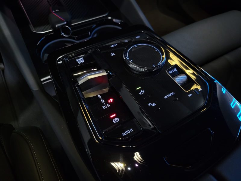 BMW SERIE 5 16V TURBO HYBRID 197cv BVA8 M SPORT/ CARPLAY/ CAMERA /CUIR CHAUFFANT /VIRTUAL COCKPIT