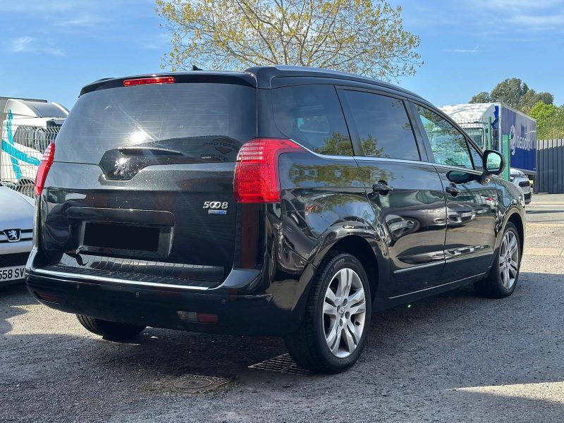 PEUGEOT 5008 Boite Auto 2013