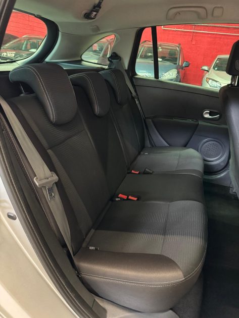 RENAULT CLIO ESTATE 1.5 DCI 85 Tomtom