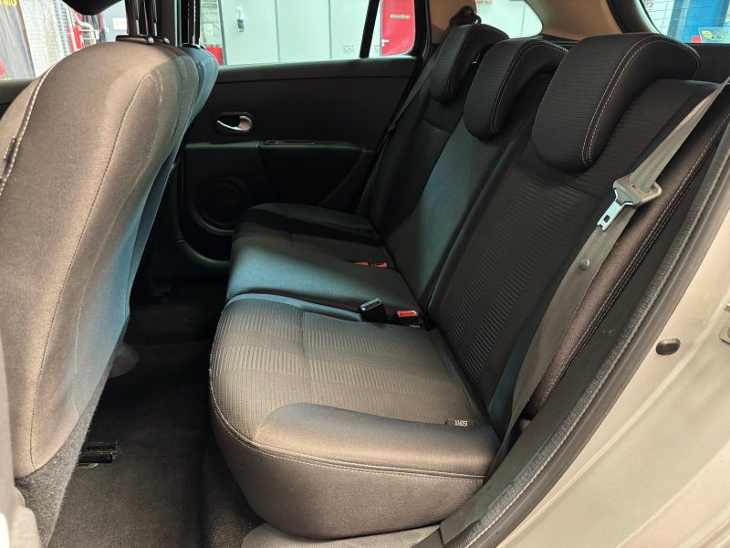 RENAULT CLIO ESTATE 1.5 DCI 85 Tomtom