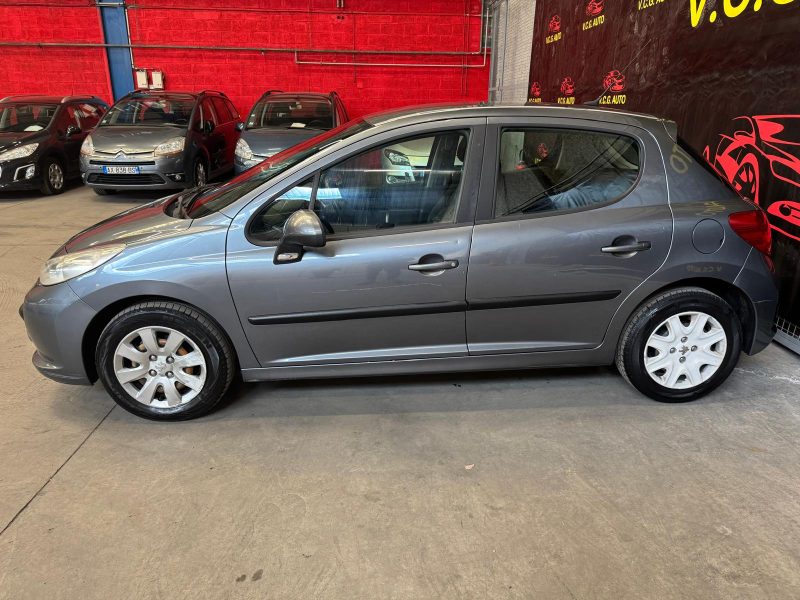 PEUGEOT 207 1.6 HDi 90 Premium 