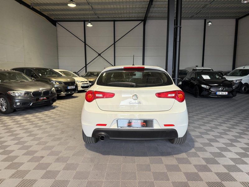 ALFA ROMEO GIULIETTA 2013