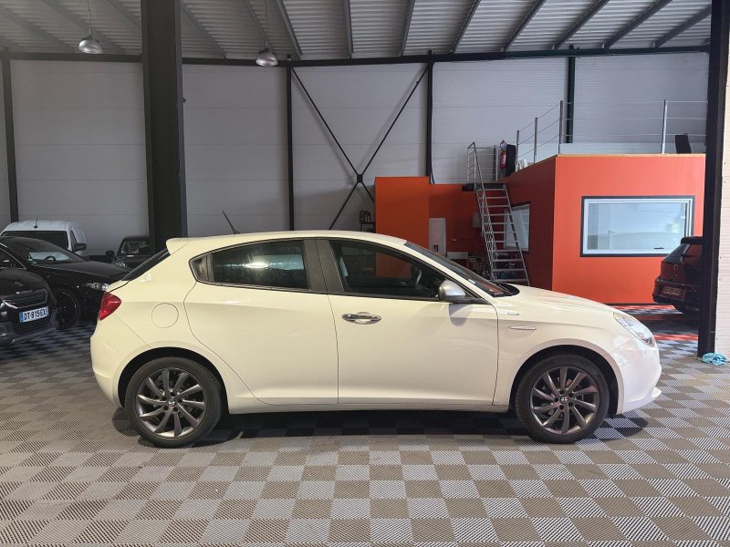 ALFA ROMEO GIULIETTA 2013