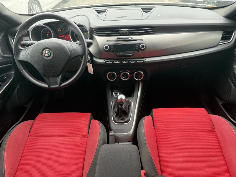 ALFA ROMEO GIULIETTA 2013